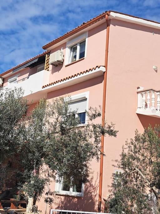Apartman Smaragd Fažana Zewnętrze zdjęcie